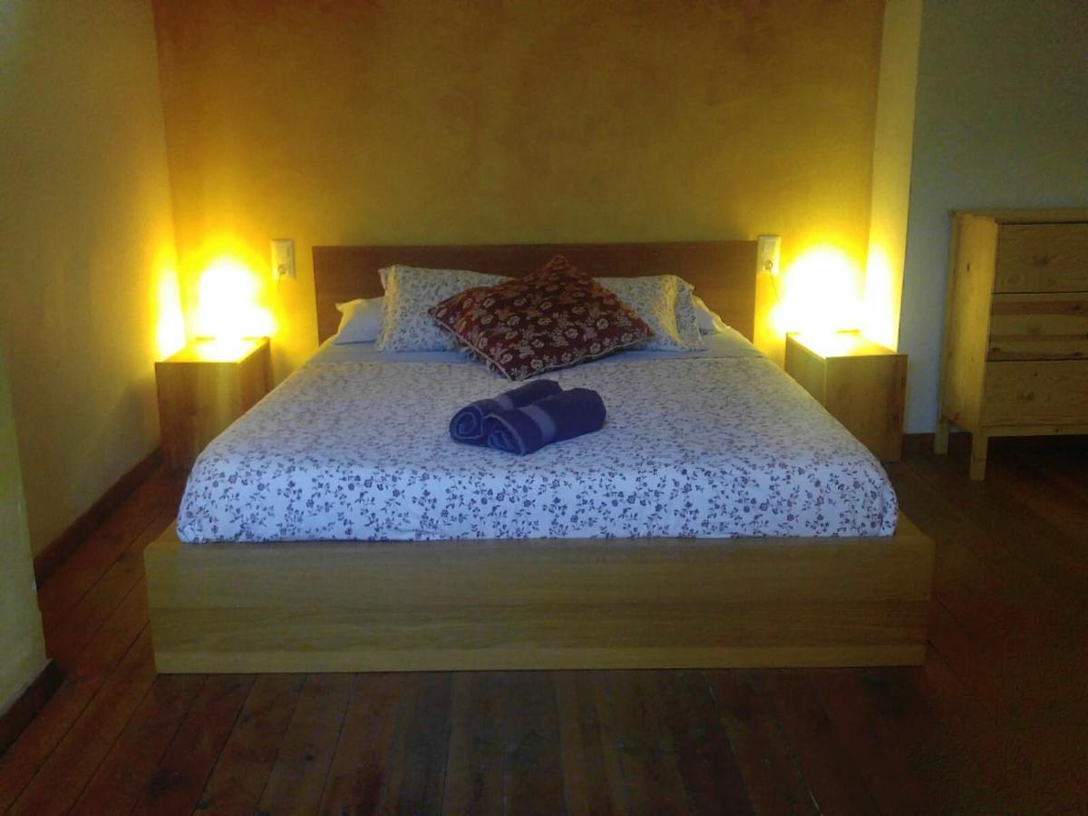 Apartamentos Saltarel-Lo Besalú Zewnętrze zdjęcie